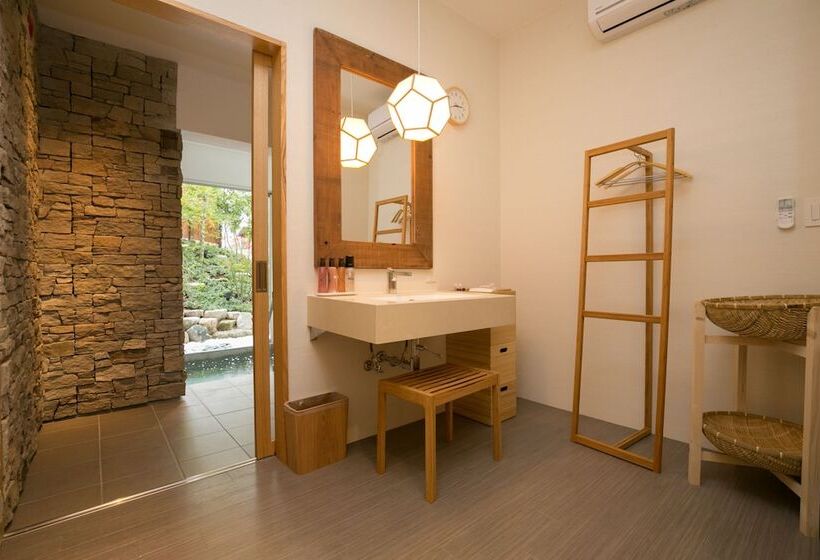 Otel Yunogo Onsen Chikutei