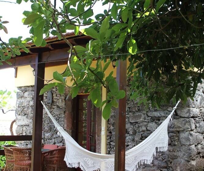 Pestana Quinta Do Arco Nature & Rose Garden