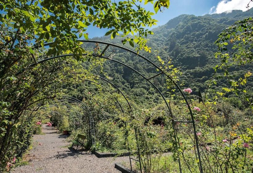Pestana Quinta Do Arco Nature & Rose Garden