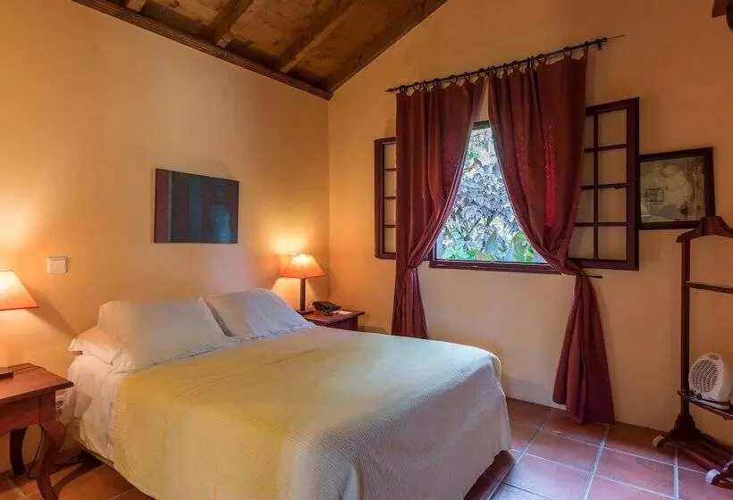 Pestana Quinta Do Arco Nature & Rose Garden