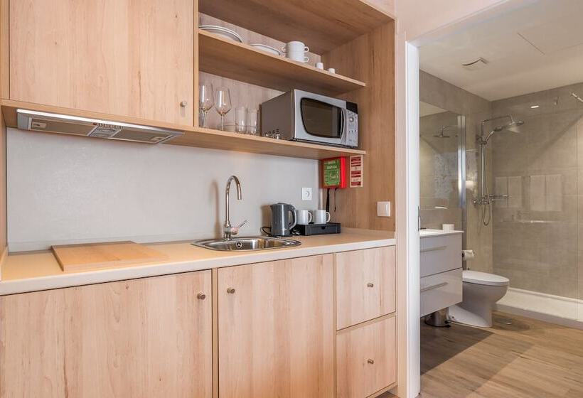 Pestana Quinta Do Arco Nature & Rose Garden