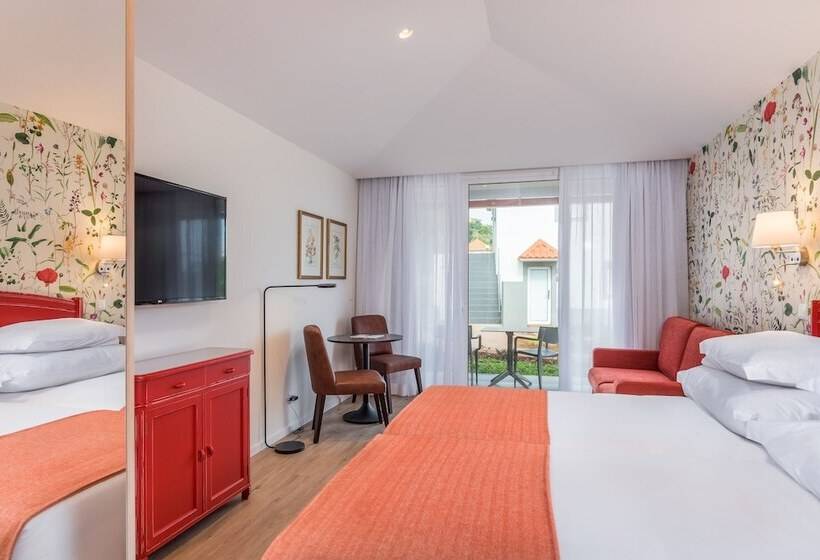 Pestana Quinta Do Arco Nature & Rose Garden