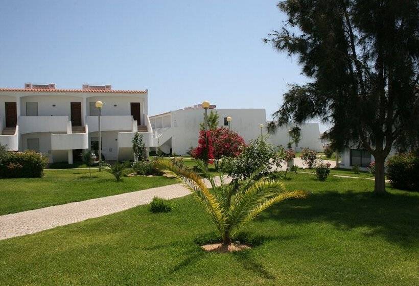 Quinta Das Figueirinhas & Quintinha Village