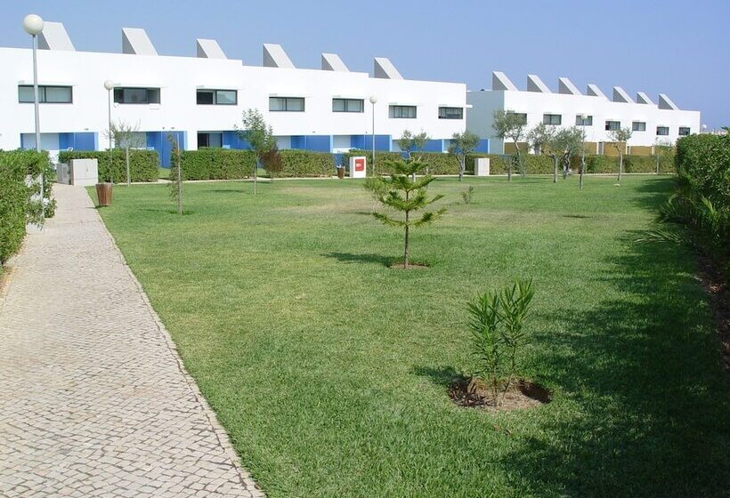 Quinta Das Figueirinhas & Quintinha Village