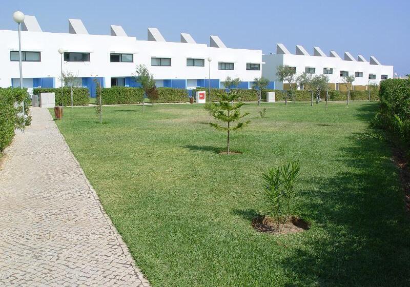 Quinta Das Figueirinhas & Quintinha Village