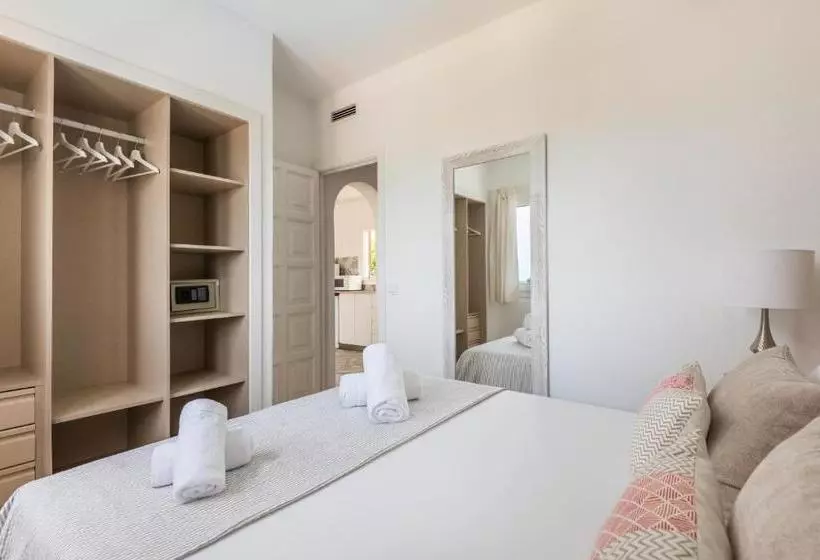 Apartamentos Sunsets