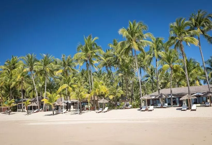 Bayview  The Beach Resort