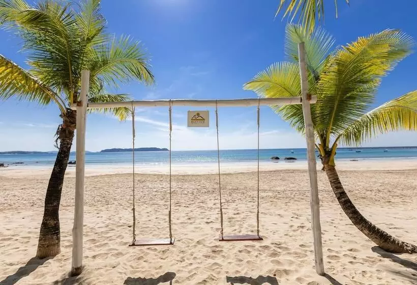 Bayview  The Beach Resort