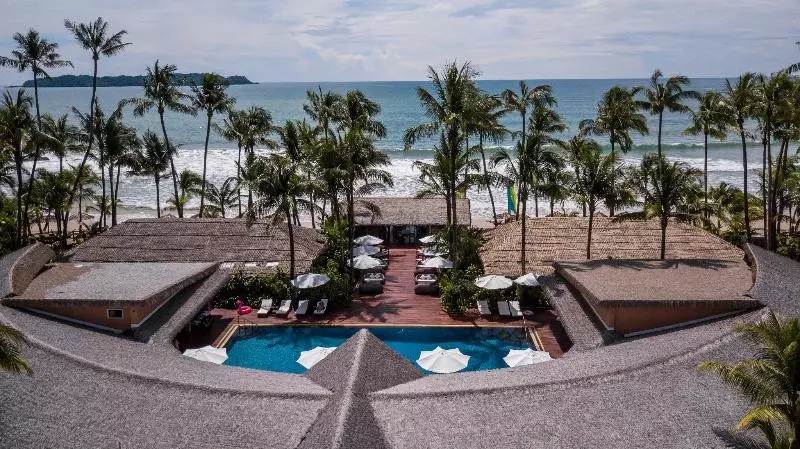 Bayview  The Beach Resort
