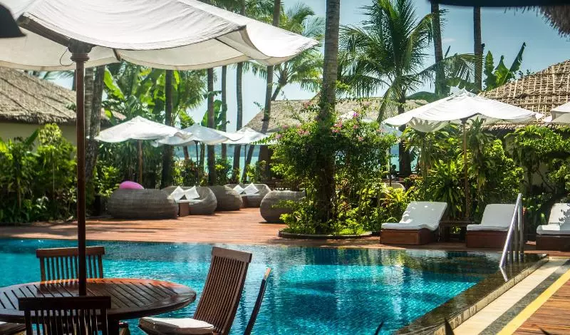 Bayview  The Beach Resort