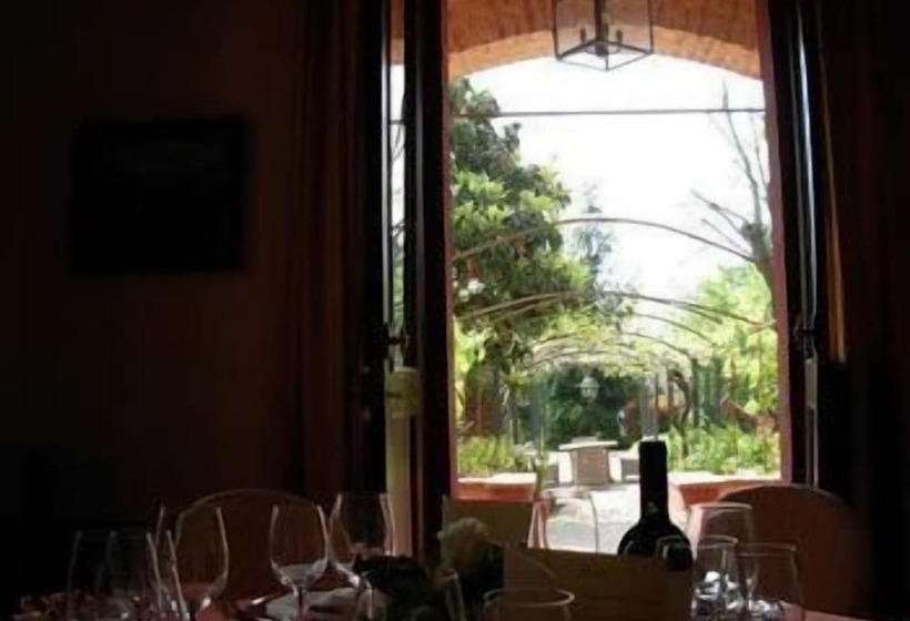 مبيت وإفطار Relais I Castagnoni