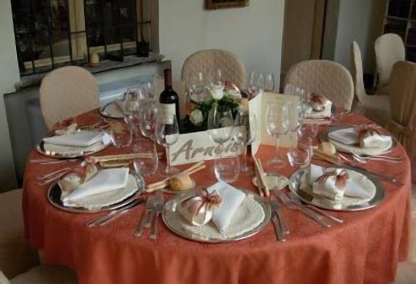 مبيت وإفطار Relais I Castagnoni