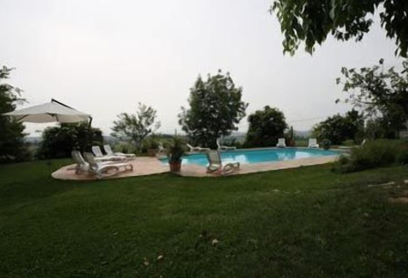 مبيت وإفطار Relais I Castagnoni