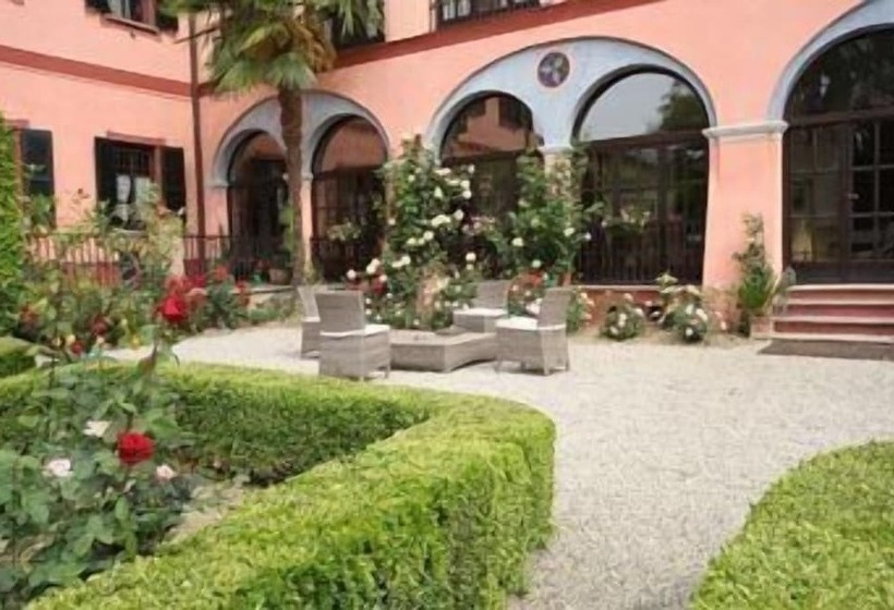 مبيت وإفطار Relais I Castagnoni