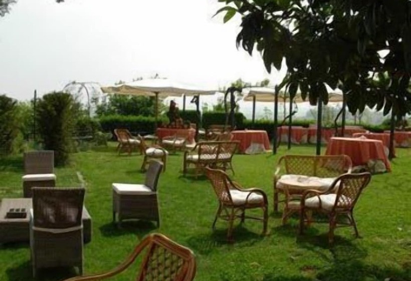 مبيت وإفطار Relais I Castagnoni