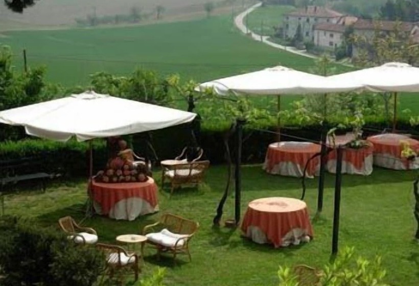 مبيت وإفطار Relais I Castagnoni