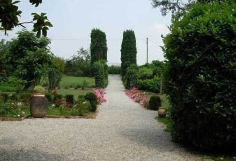 مبيت وإفطار Relais I Castagnoni