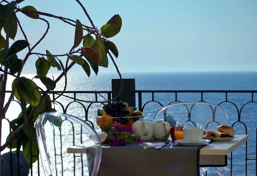 فندق Baia Azzurra