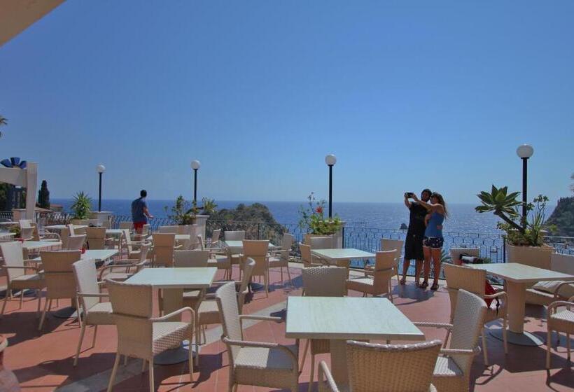 فندق Baia Azzurra