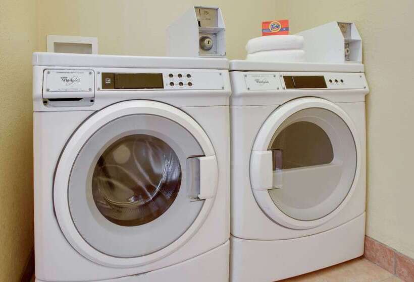 בית מלון כפרי Baymont By Wyndham Terrell