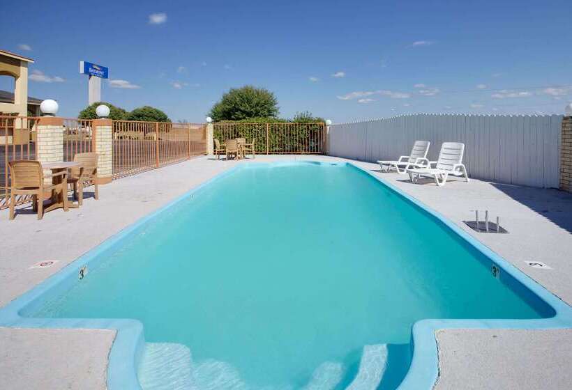 בית מלון כפרי Baymont By Wyndham Terrell