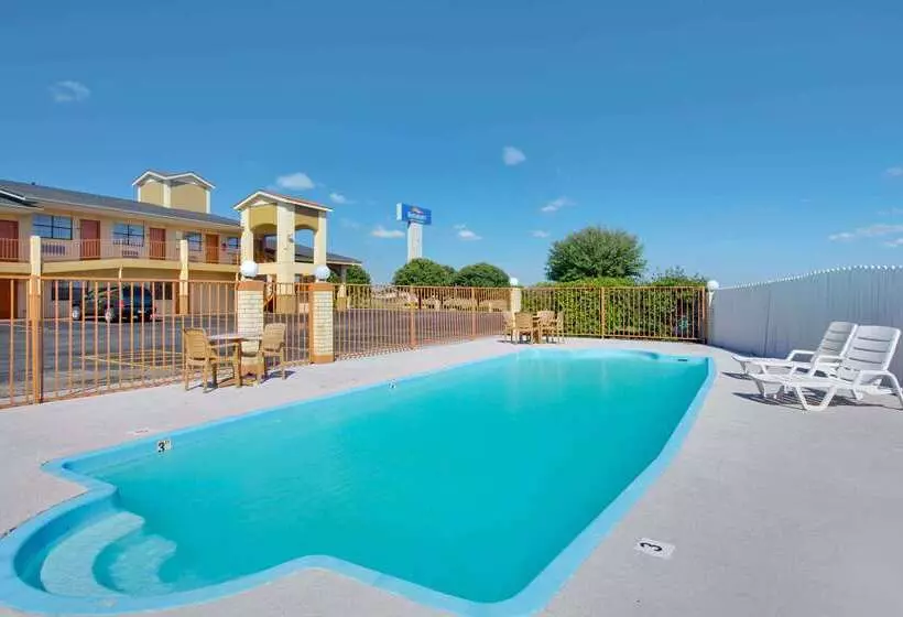 酒店 Baymont By Wyndham Terrell