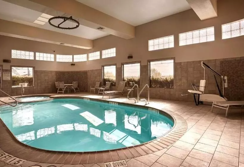 Best Western Plus Lackland Hotel And Suites