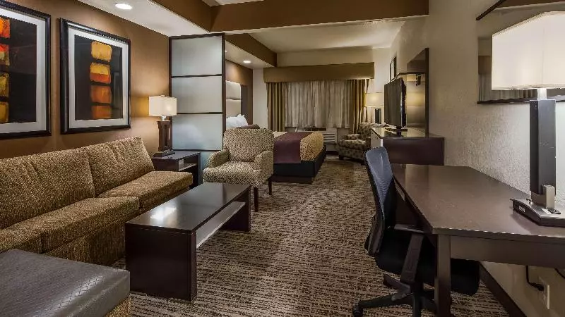 Best Western Plus Lackland Hotel And Suites
