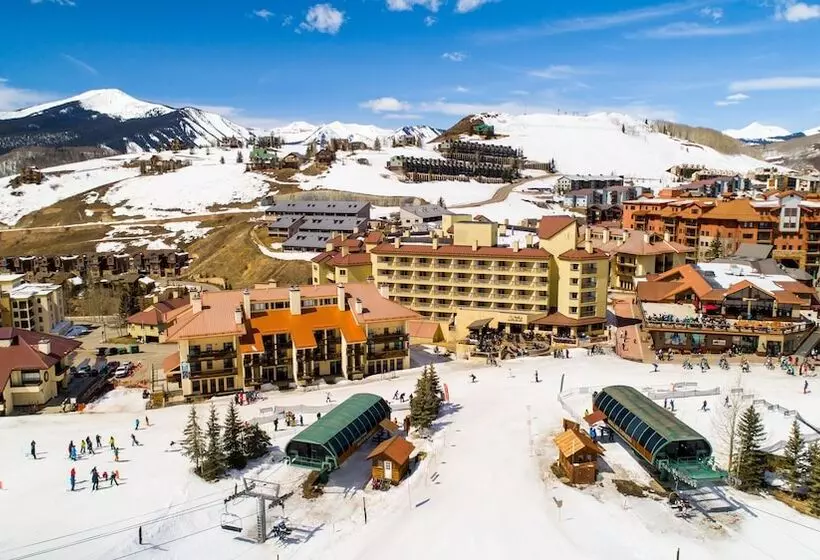 Elevation Hotel & Spa