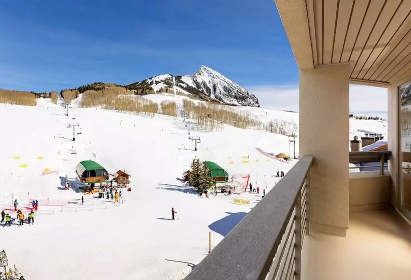 Elevation Hotel & Spa