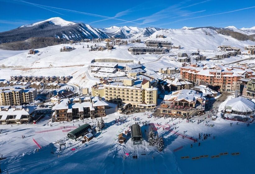 Elevation Hotel & Spa