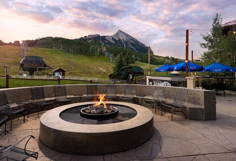 Elevation Hotel & Spa