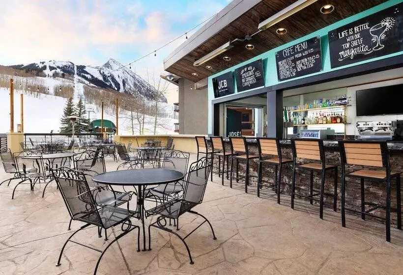 Elevation Hotel & Spa