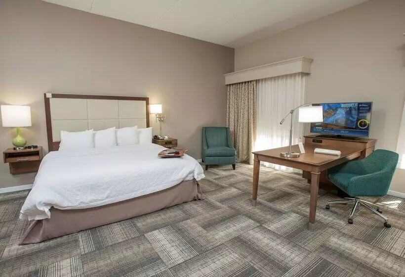 فندق Hampton Inn & Suites Cincinnati Union Center