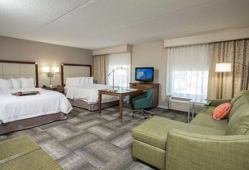 فندق Hampton Inn & Suites Cincinnati Union Center