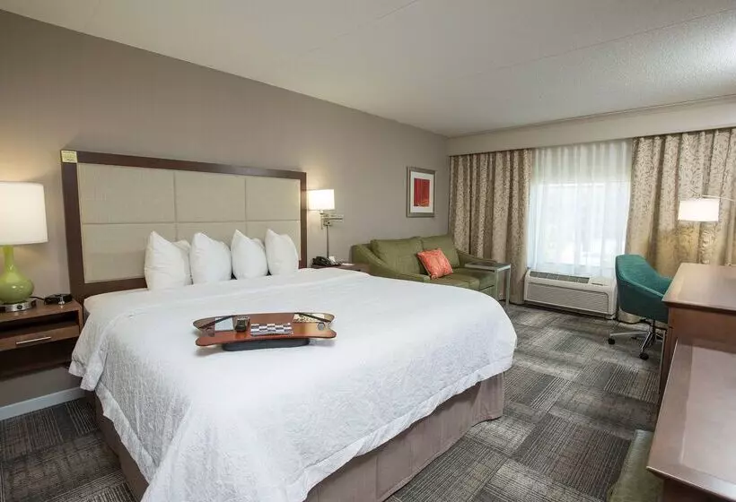 فندق Hampton Inn & Suites Cincinnati Union Center