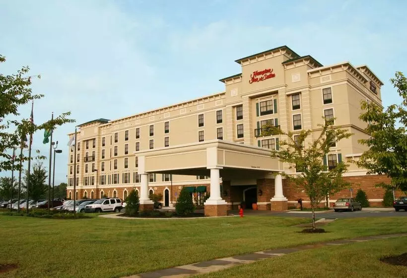 ホテル Hampton Inn And Suites Dobson