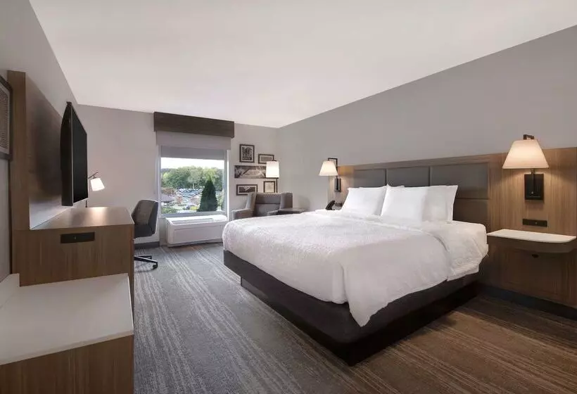 Отель Hampton Inn Easley