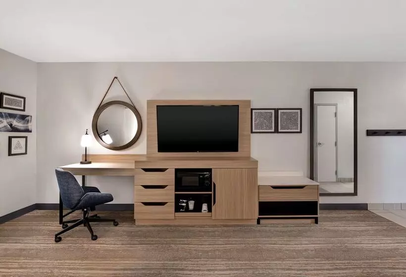 Отель Hampton Inn Easley