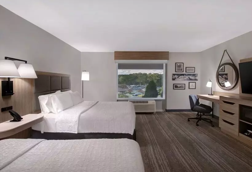 Отель Hampton Inn Easley