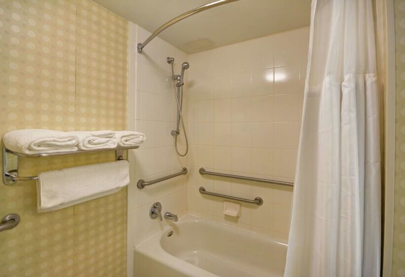 호텔 Hilton Garden Inn Riverhead