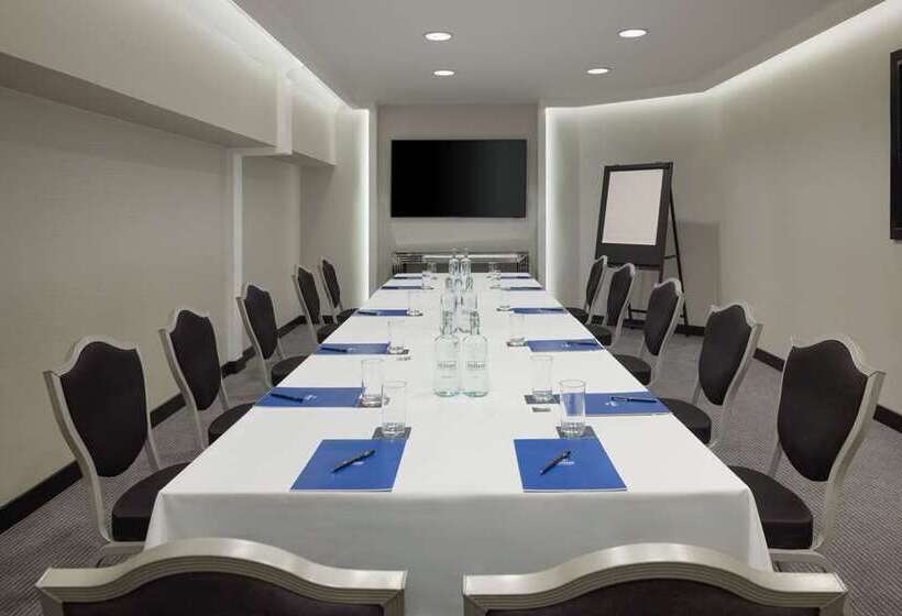 فندق Hilton London Syon Park