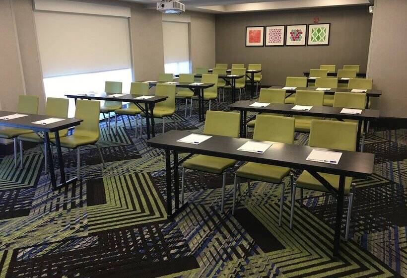 호텔 Holiday Inn Express & Suites Charlotte Concord I 85, An Ihg