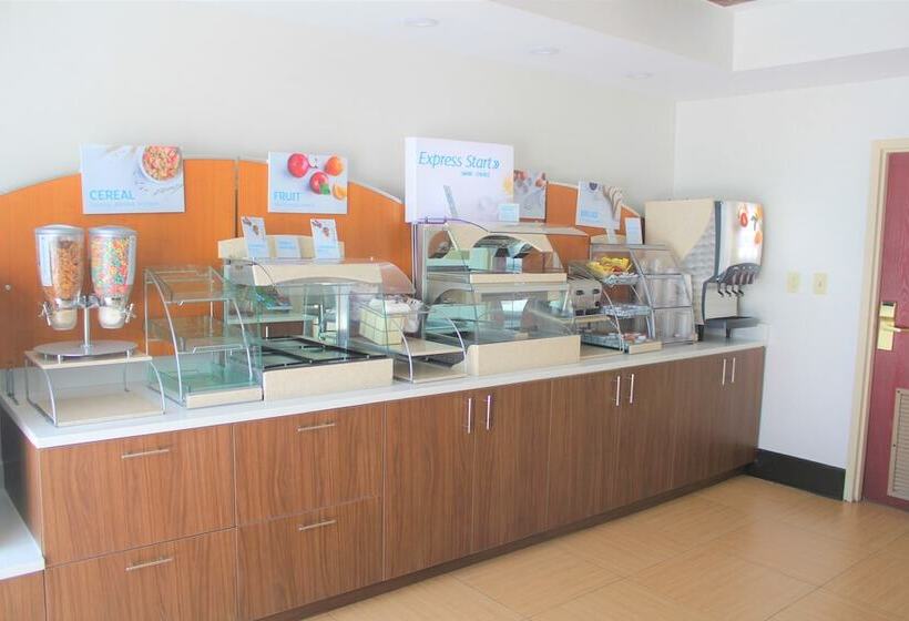 호텔 Holiday Inn Express & Suites Charlotte Concord I 85, An Ihg