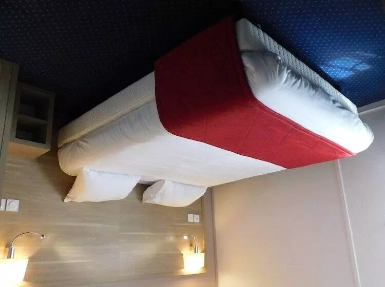 בית מלון כפרי The Originals City, Hôtel Ambacia, Tours Sud