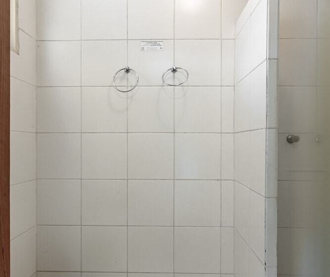 هتل Ipe Park Convention