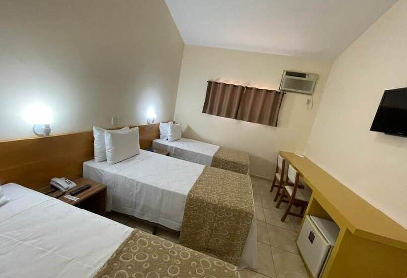 هتل Ipe Park Convention