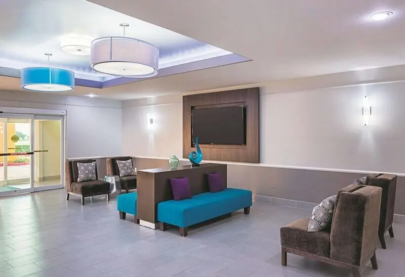 Hotelli La Quinta By Wyndham Port Lavaca