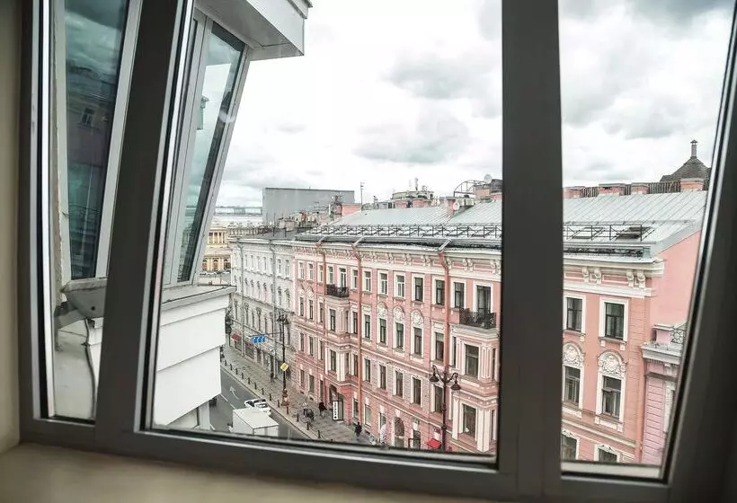 בית מלון כפרי Park Inn By Radisson Nevsky St Petersburg