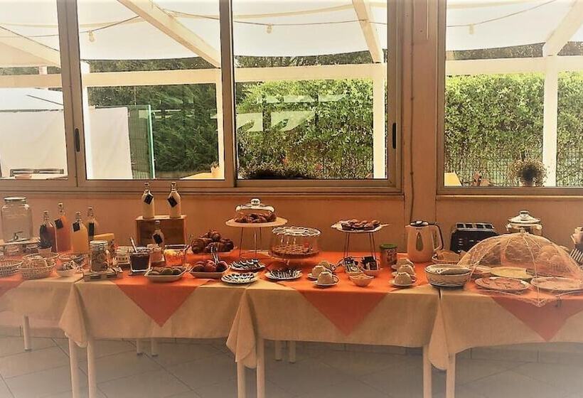 فندق Residence Oasi Salento